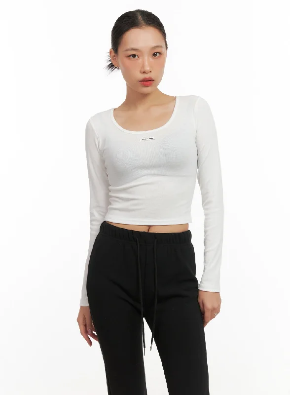 Knowledge And Elegance Slim Fit U-Neck Long Sleeve Crop Top CD410