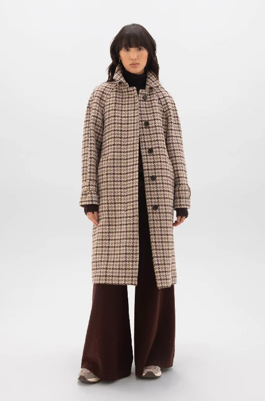 Fashion Style 'The Balmacaan' Women's Coat | Blonde Houndstooth