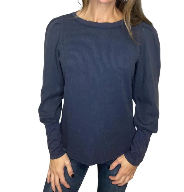 Free and comfortable Engrid Thermal Top In Washed Navy