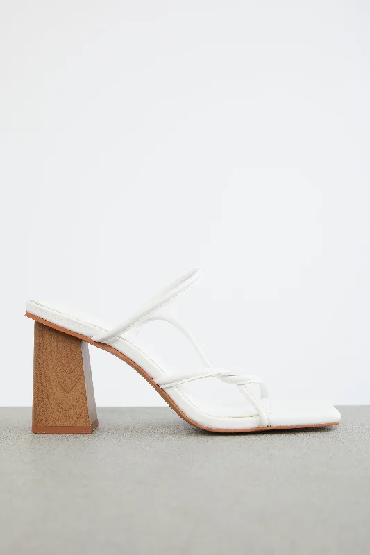 Knowledge And Elegance STRAPPY HEEL