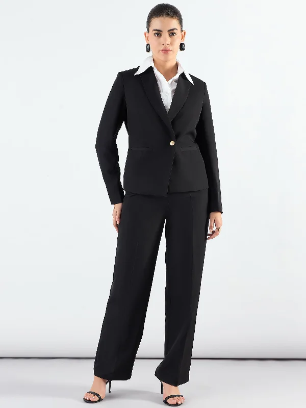 Free and comfortable Chic Black Asymmetric Blazer Styled With Fitted Trouser