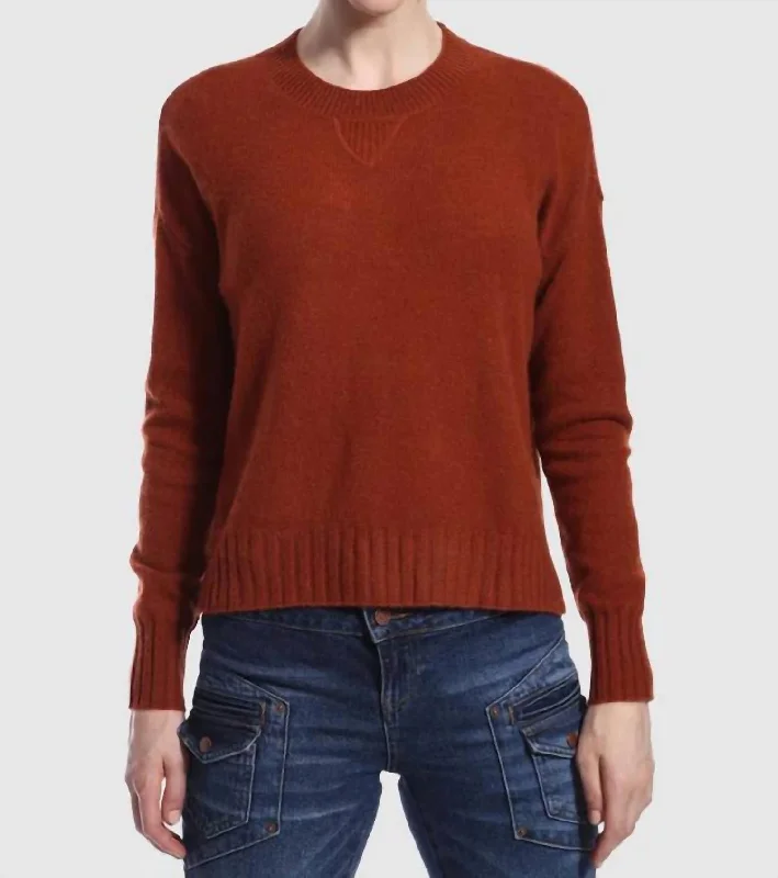 Noble Temperament Cashmere Sport Crew Sweater In Spice