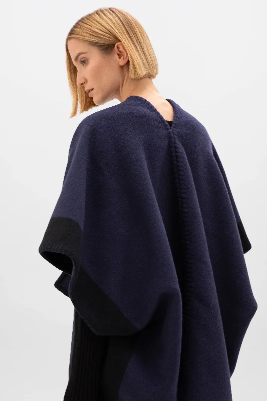 Dynamic Fashion Blanket Stitched Cape