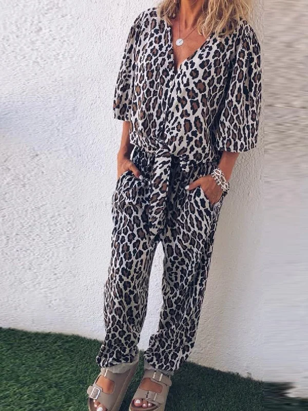 Sweet And Cute Style Retro Casual Loose V-Neck Short-Sleeved Shirt Pants Leopard Print Suit