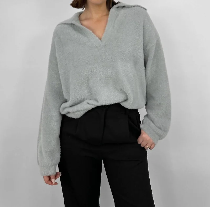 Literary Style Plush Collared V-Neck Sweater In Grey