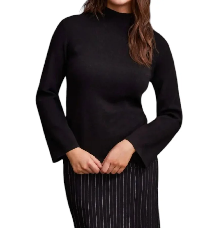 Noble Temperament Funnel Neck Sweater In Black