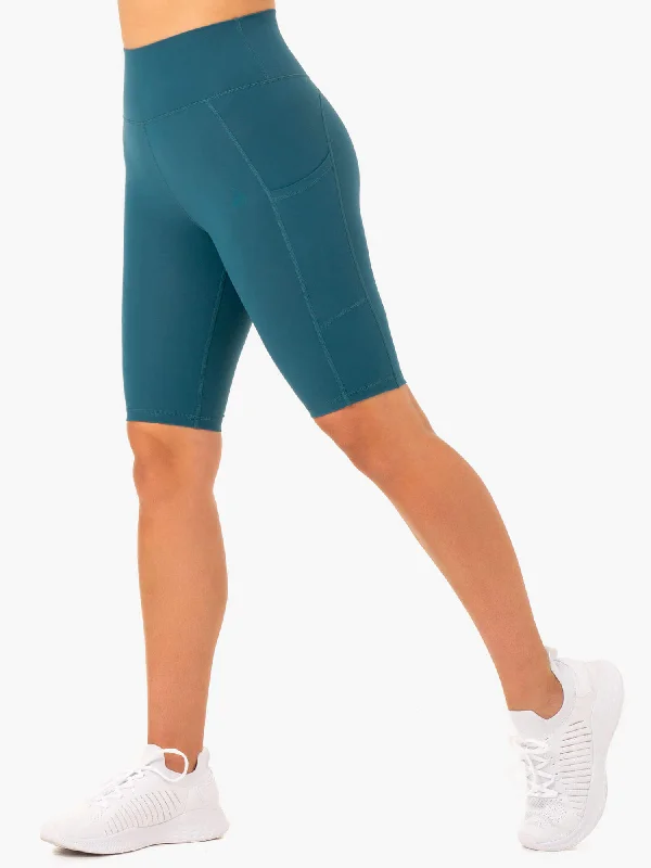 Innovative Design Reset High Waisted Pocket Bike Shorts - Teal