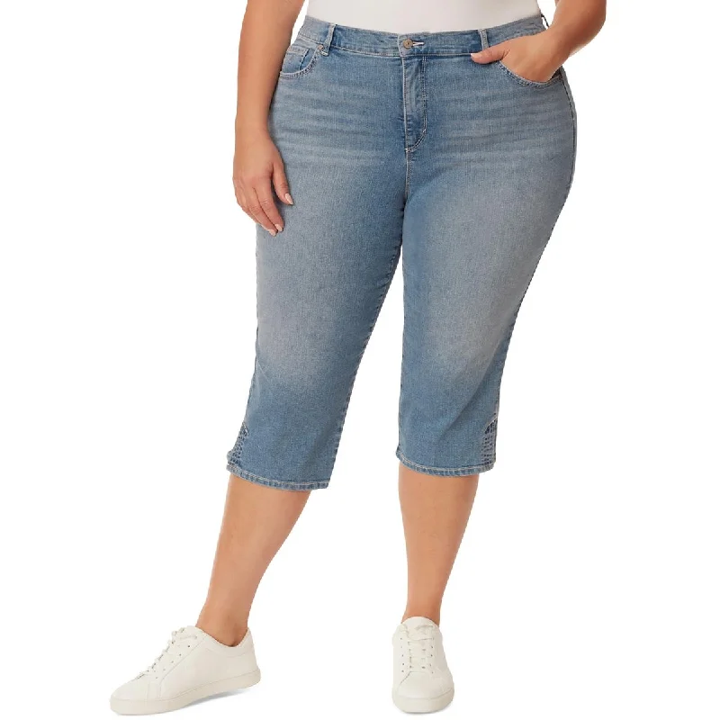 Minimal Style Gloria Vanderbilt Womens Plus Amanda Classic Rise Light Wash Capri Jeans