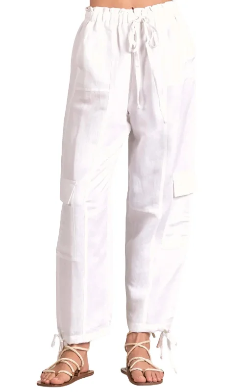 Sweet Short Skirt Style Cargo Pant In White